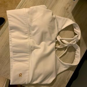 Gold elite sports bra